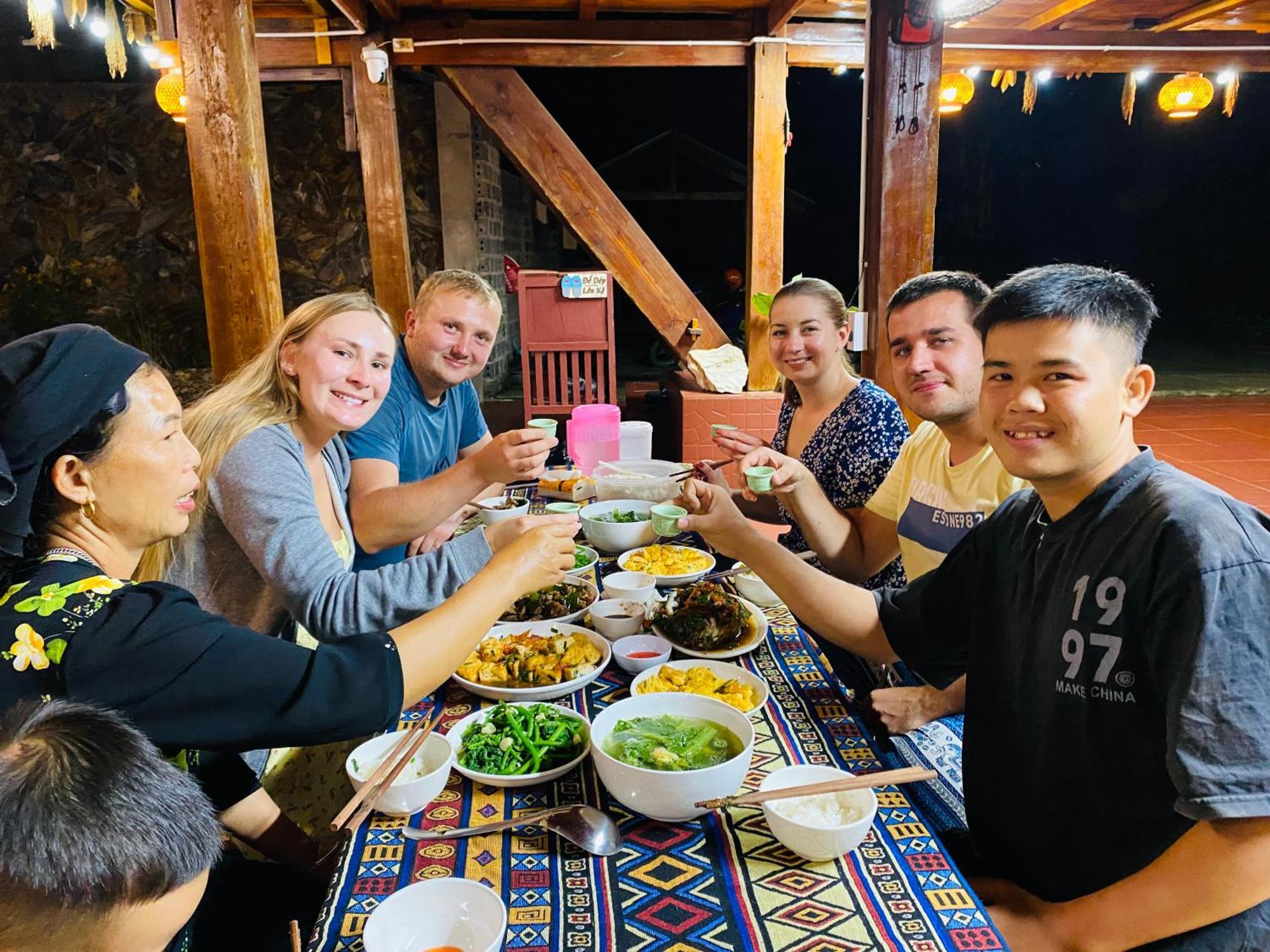 Duy Homestay Du Gia Làng Cac Buitenkant foto