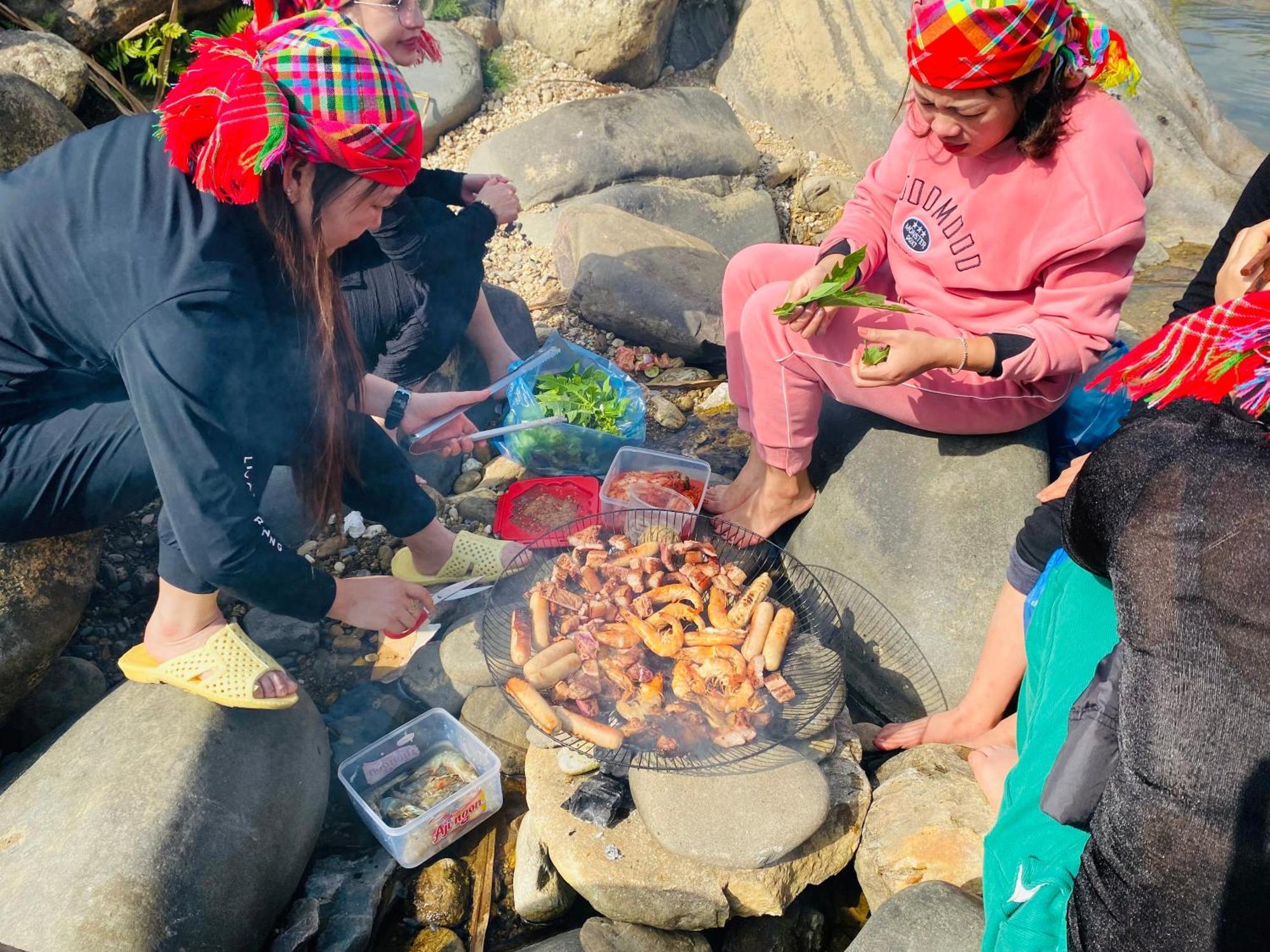 Duy Homestay Du Gia Làng Cac Buitenkant foto
